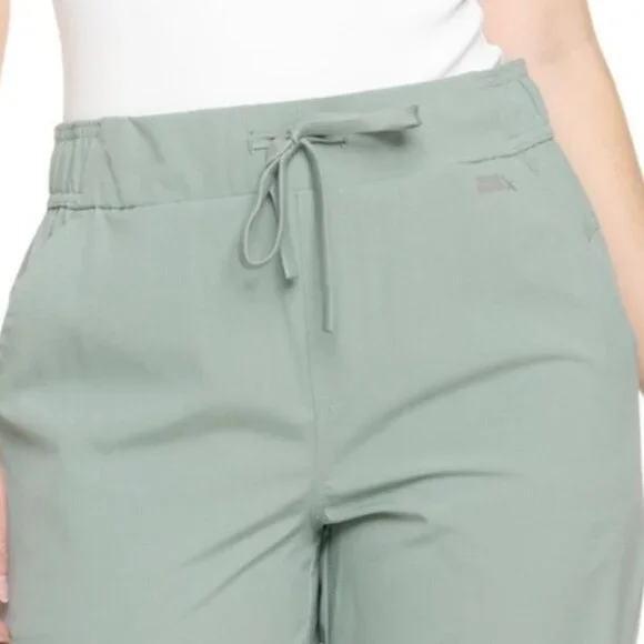 ***Eddie Bauer Rapids Hiking Capris*** - Picture 3 of 3